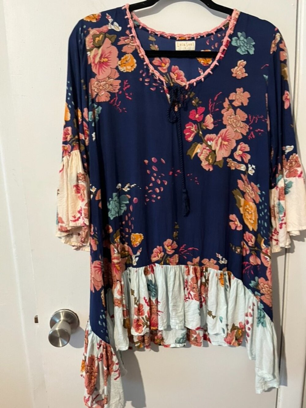 LULA SOUL BLUE FLORAL 3/4 SLEEVE BLOUSE SZ S